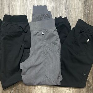 Scrub pant bundle of 3